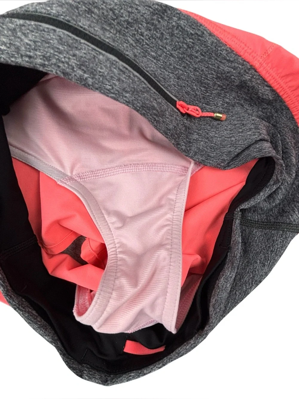 Lululemon |‎ Speed Shorts | Grapefruit/Heathered grey | Size 4